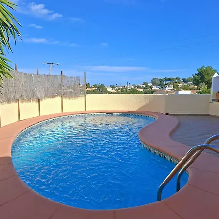 With Private Pool In El Montgo, דניה