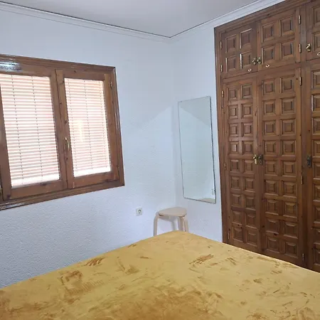 With Private Pool In El Montgo, בית נופש *