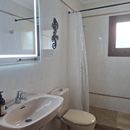 With Private Pool In El Montgo, בית נופש *