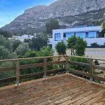 With Private Pool In El Montgo, Hébergement de vacances *