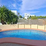 With Private Pool In El Montgo, Hébergement de vacances Dénia