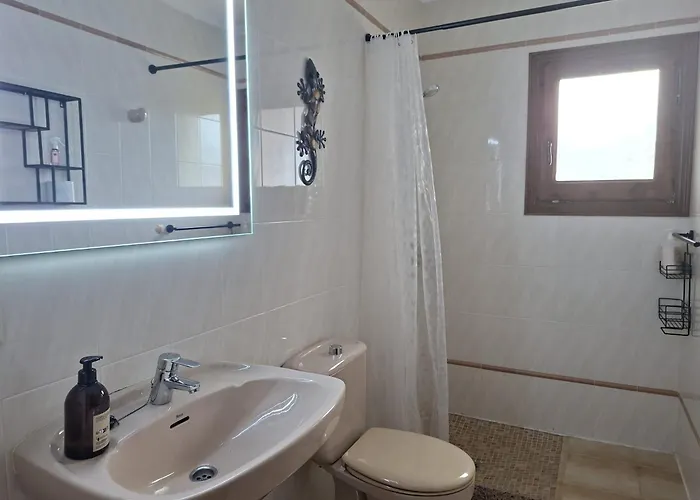 With Private Pool In El Montgo, בית נופש *